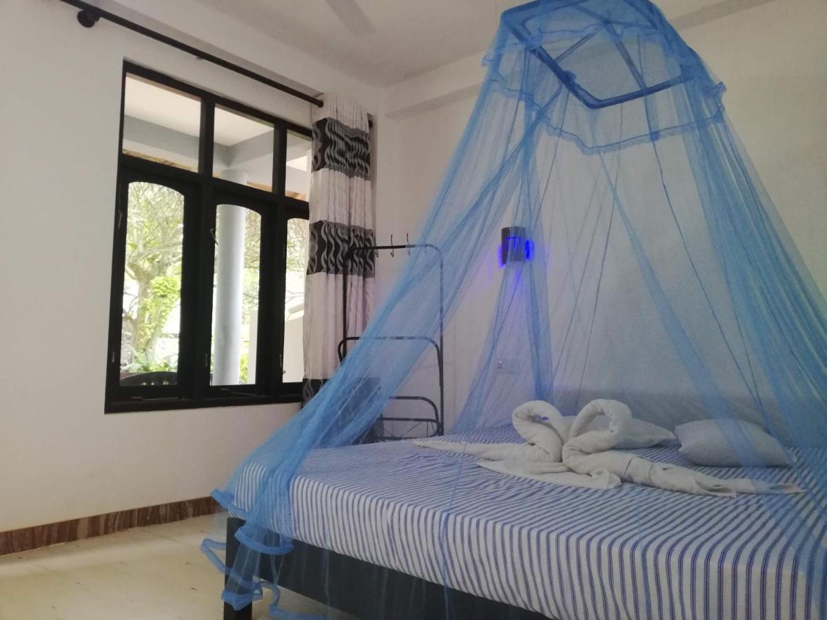 Sea Breeze Garden Hotel Tangalle Exterior foto
