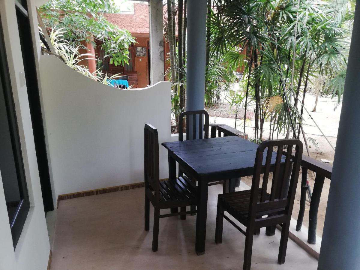 Sea Breeze Garden Hotel Tangalle Exterior foto